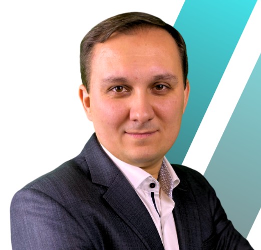 Илья Платонов